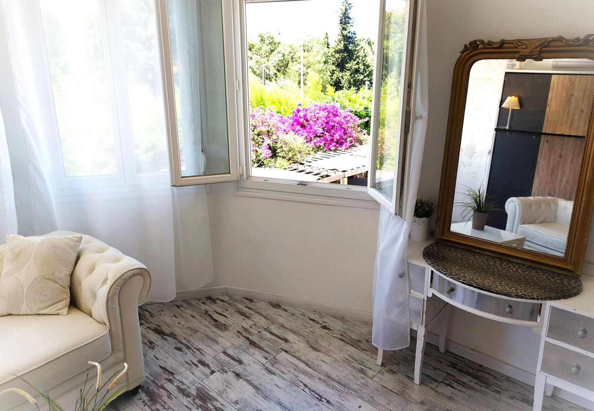 Hotel Les Jardins De Bormes, Sauna & Jacuzzi Стая снимка